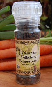 organic.tellichery.pepper.bottle.jpg