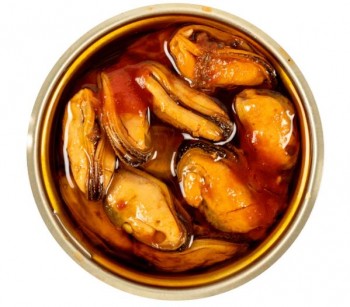 PEI Mussels in Smoked Paprika & Fennel Tomato Sauce